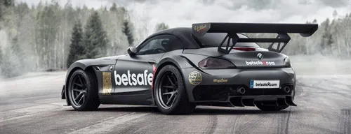 WrapZone BMW Z3GT3 Gumball3000